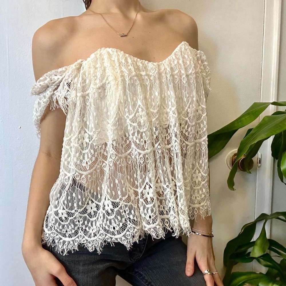Revamped White Lace Off-Shoulder Fringe Top 🤍🖤 🖤